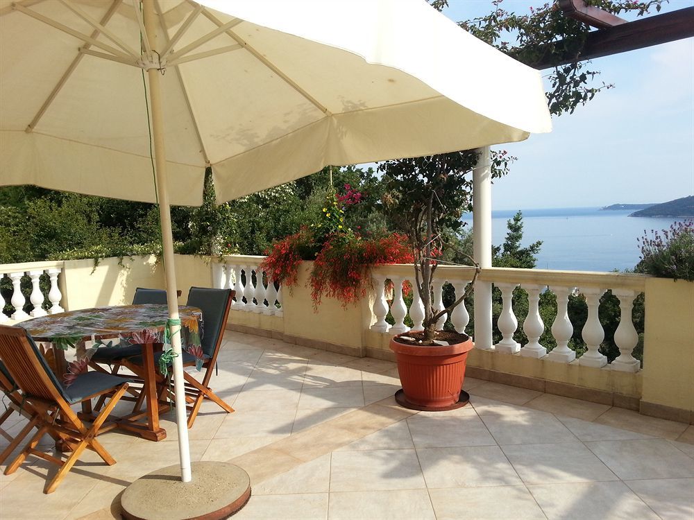 Apartments Herceg Novi Ngoại thất bức ảnh