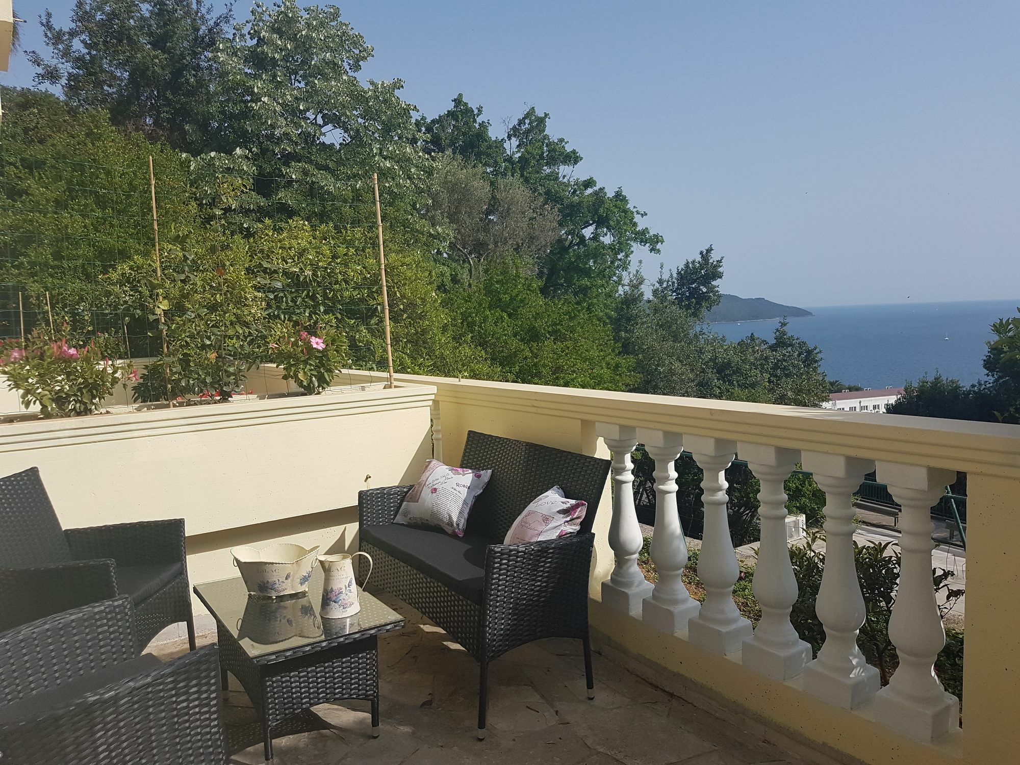 Apartments Herceg Novi Ngoại thất bức ảnh